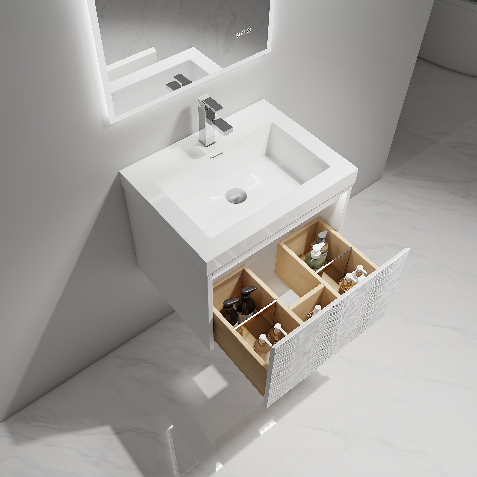 Voyage 042 Vanity